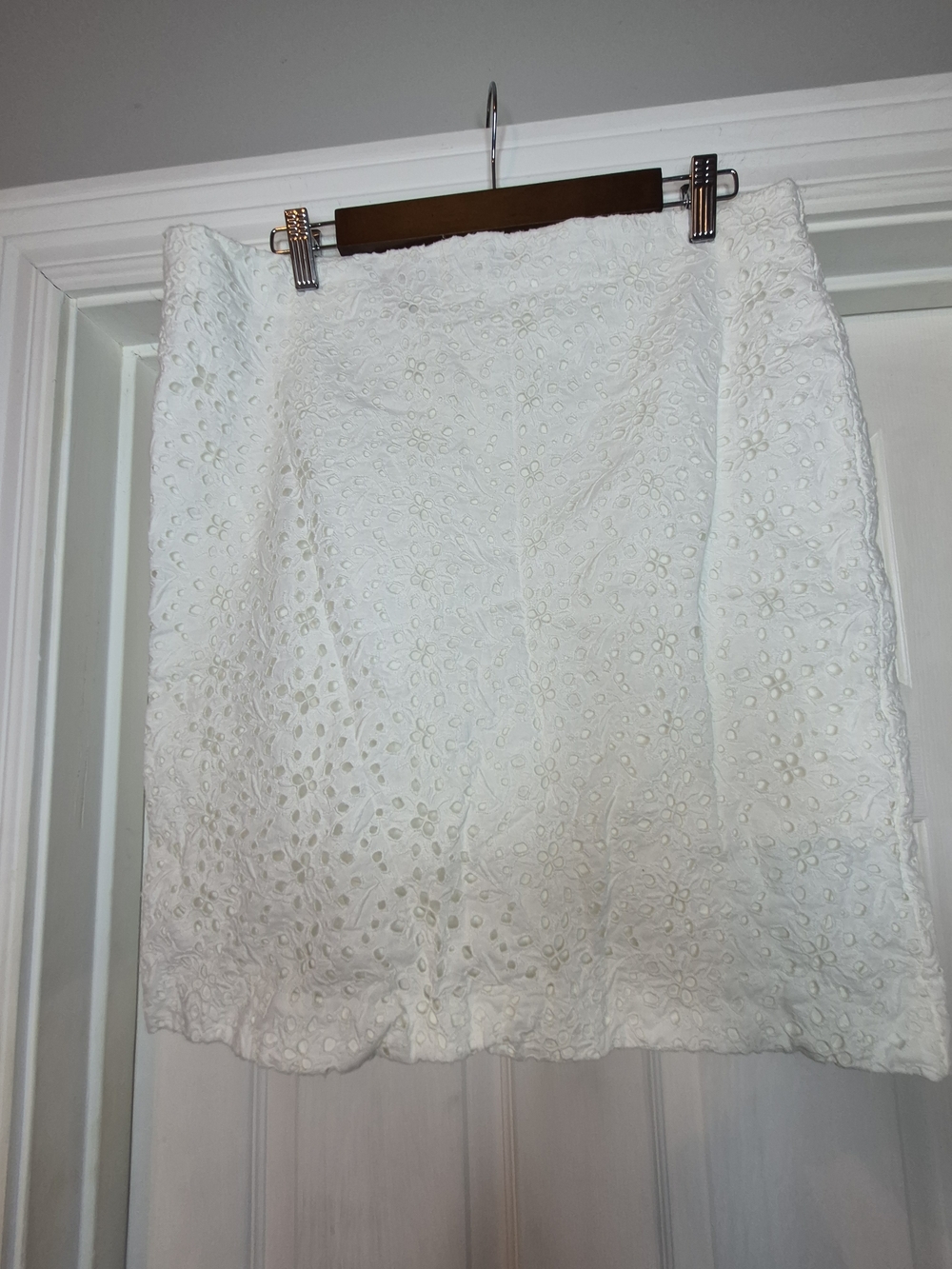 Talbots White Eyelet Skirt Size 14